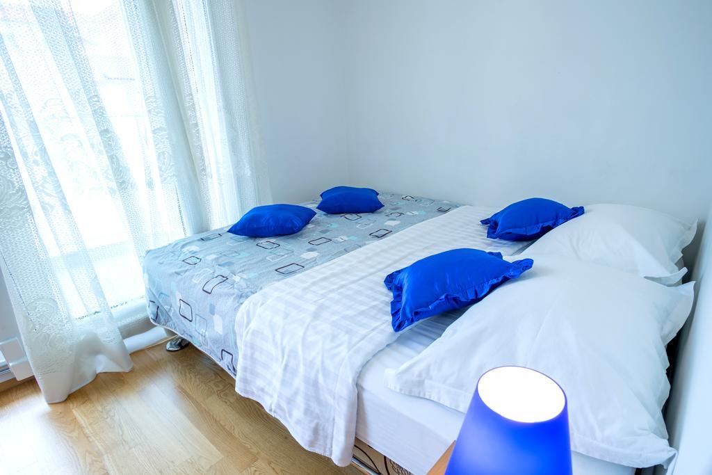 Studio Teuta - Private Parking Split Kamer foto